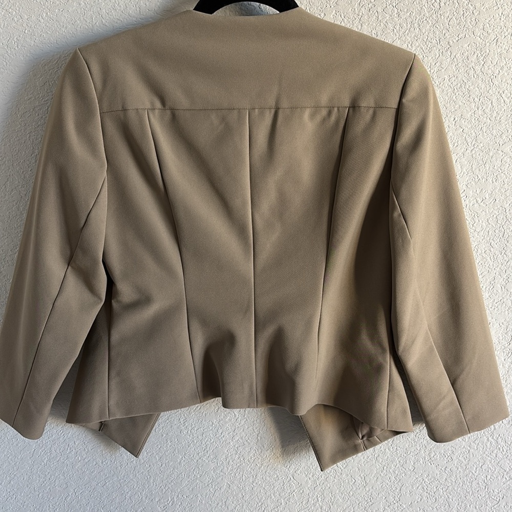 Express blazer - Picture 7 of 7